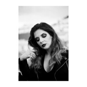 Joana França Instagram - Não sei quanto tempo esta foto tem... sei que os fotógrafos são 🔝 #joanafrança #joanafranca #pedroluisphotography #inessilvafotografia #foto #fotograﬁa #picoftheday #image #blackandwhite #amazing #shots