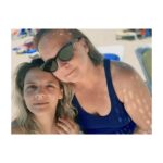 Joana França Instagram – “Tu que nos guardaste em teu ventre aquecido e do mundo fomos protegidos… Tu que nos trouxeste para a vida, o que mais poderíamos querer? Em teus braços fomos acalentados com teu amor e dedicação. Oh! Maravilhosa Criatura… Nascida do Amor Divino que nos ampara a todos os momentos de nosso Viver! Rogar com todas as forças que Deus abençoe a todas as mães e se nem sempre ao nosso lado podemos te ter até tua lembrança nos faz reviver… que maravilha… Você nunca estará sozinha, Querida Mãe!” – José Guilherme S. Filho #love #photooftheday #motherhood #amazing #igers #picoftheday #instadaily #instafollow #iphoneonly #instagood #bestoftheday #joanafrança #noémiacosta #life #motheranddaughter #familyfirst