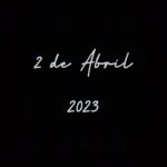 Joana França Instagram - 2 de Abril de 2023 ✨ 37 primaveras que celebrei com a mesa carregada de A M O R (até porque as tecnologias permitiram que a Mamã também estivesse presente ❤️). Dia bonito, dia importante porque assim fui educada: o dia de anos é SEMPRE para celebrar, da melhor maneira possível! É o dia em que se inicia o “nosso” ano, na sua individualidade e se potencia o abrir de um novo capitulo da nossa vida. Obrigada ao meu núcleo forte que escolhe, ano após ano, permanecer “à mesa” e fazer vida comigo; obrigada a Deus por me dar os bens mais preciosos que podemos ter na vida: saúde e amor; obrigada Teresa aka @doceeprovocante que há muito escolhe estar presente nas datas mais bonitas da nossa família, dando sempre o lado mais doce do dia 🎂 O B R I G A D A , Vida 🙏🏼 porque a generosidade, assim como a GRATIDÃO, são dos maiores poderes do Ser Humano! #joanafrança #birthday #april #love #family