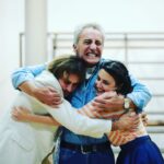 Joana Pais de Brito Instagram - Estreámos, fizemos uma matinée e foi uma festa. Ontem o TEC fez 57 anos, mais festa. ✨✨✨ Recomeçamos quarta com mais🎉! ✨✨✨ "Sra Ministra" ✨✨✨