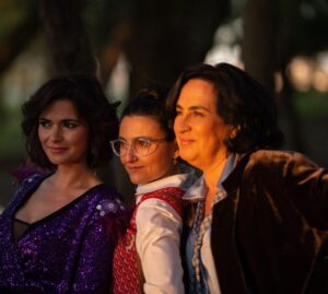 Joana Pais de Brito Instagram - Rita entre as divas, Linda e Paloma.
✨✨✨✨✨✨✨✨✨

@____joanasantos____ 
@ritagouveiablanco 
@amoramor_sic_oficial 
#amoramor