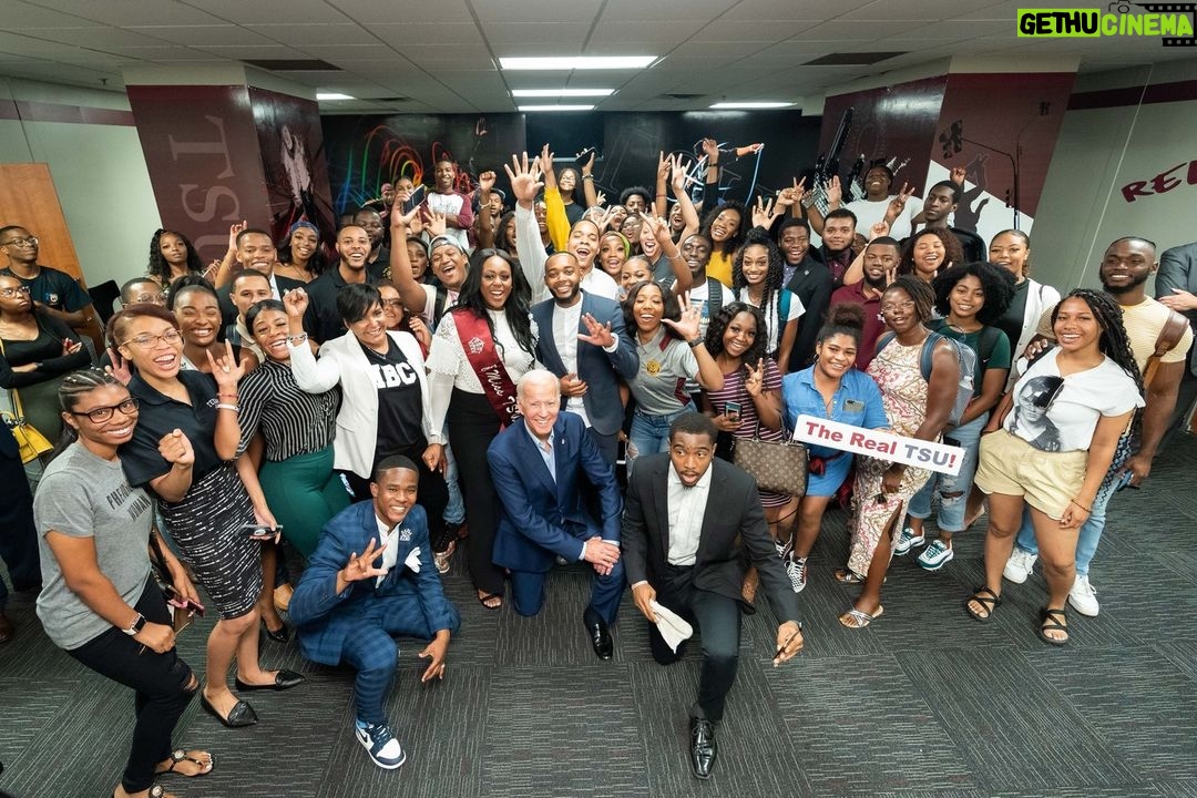 Joe Biden Instagram - When I took office, the Public Service Loan Forgiveness program had been in place for nearly 15 years, but because of red tape, only 7,000 borrowers had been helped. Thanks to our reforms, 715,000 borrowers have now had their debts forgiven.