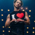 Joe Jonas Instagram - We ❤️ you New “I Heart” tees now available in our store. Get yours!