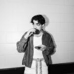 Joe Jonas Instagram - 👁️❤️☕️