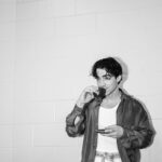 Joe Jonas Instagram - 👁️❤️☕️