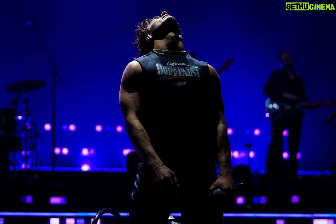 Joe Jonas Instagram - Jerseeeyyyy (night 1) Newark, New Jersey