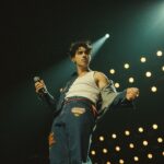 Joe Jonas Instagram - 🫲 I love you this much 🫱