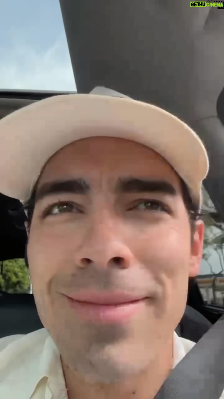 Joe Jonas Instagram - Storytime from dinner last night