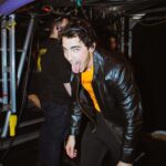 Joe Jonas Instagram - Am I looking at myself in the first pic? Montreal, Quebec