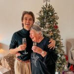 Joe Sugg Instagram – Hope you all had a lovely Christmas! I haven’t had a Christmas Day with my Nan in many many years so it was a very special one ☺️ I was also in charge of carving this year which was an experience.. 😬😂 hope you’re all having a great ‘blur of not knowing what day it is between Xmas and new years” 👍🏼