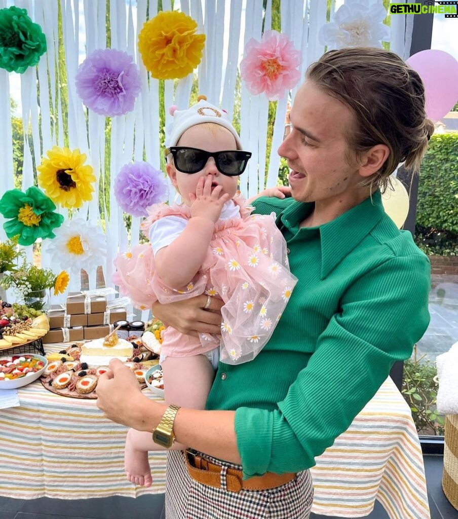 Joe Sugg Instagram - Very special day today ❤️ Happy first birthday to Ottilie, the coolest kid in town. 😎