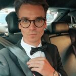 Joe Sugg Instagram – Bafta 2023 🏆

Tux kindly gifted by @tedbaker 
Tailored – @kate.walker.studio 
Stylist – @luciellis 
Haircut – @thelondonbarber 
Hairstyling – @ghdhair 
Make up/skincare – @lancomeofficial 
Girlfriend – @diannebuswell 😂❤️