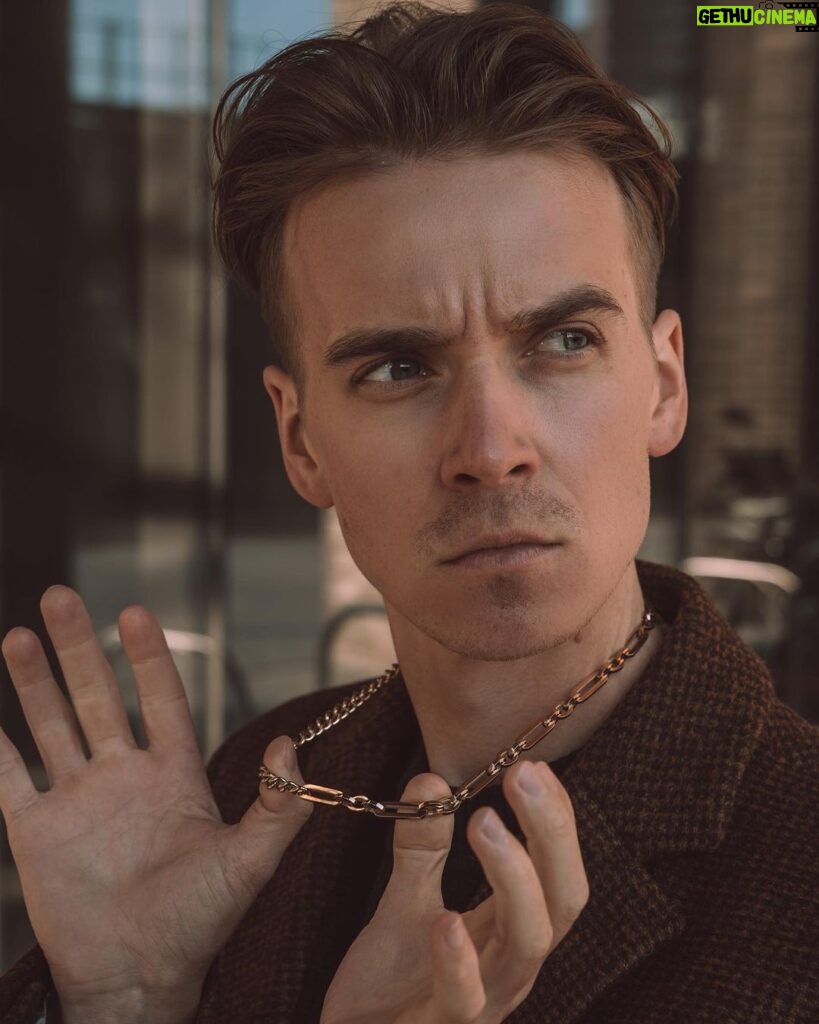 Joe Sugg Instagram - Ad New year, new hair cut and still keeping it fesh with the latest jewellery from @boss 😎 what are your plans for the weekend? #BeYourOwnBOSS #BOSSwatches