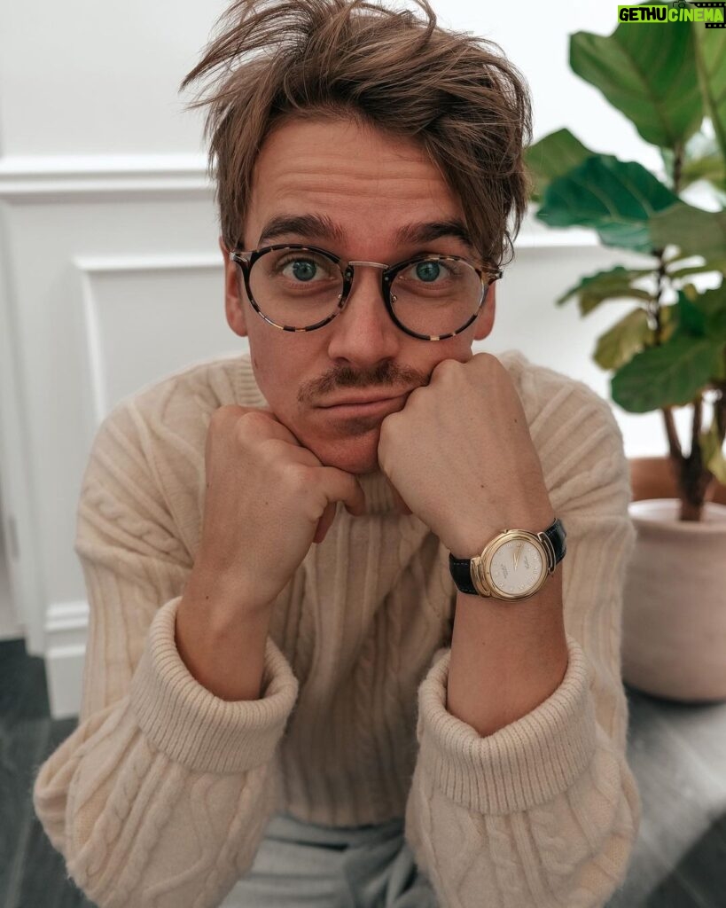 Joe Sugg Instagram - This was initially going to be a post about how much I like this jumper.. but instead I want to talk about this.. The Mo is a grow grow. I’m in my 5th year of raising money for @movember and thanks to some of you lot we’ve raised over 10k over those years which is absolutely incredible thank you so so much. This charity has always been important to me as someone who has had my own run ins with mental health and people close by suffer with it too, people close to me who have suffered from prostate cancer. And even young lads who I’ve known to be happy as Larry and always appear fine but unfortunately taken their own lives. Unfortunately this will most likely have crossed, or will cross your path too. You may also be reading this and be in your own dark place, If so please know that you’re not a burden to anyone and everyone would much rather you reach out to someone and have them be a support for you. I’ve put a link in my bio for my movember page. All donations appreciated but never expected. Thank you so much and look out and be there for each other 👍🏼❤️