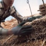 Joe Sugg Instagram - The relaxing sounds of a roof being thatched.. is there anything better? NEW FULL VIDEO of me going back to my old job up on my YouTube channel now 👍🏼 was great finally meeting up with @thethatchingguy too had such an awesome day 🌾