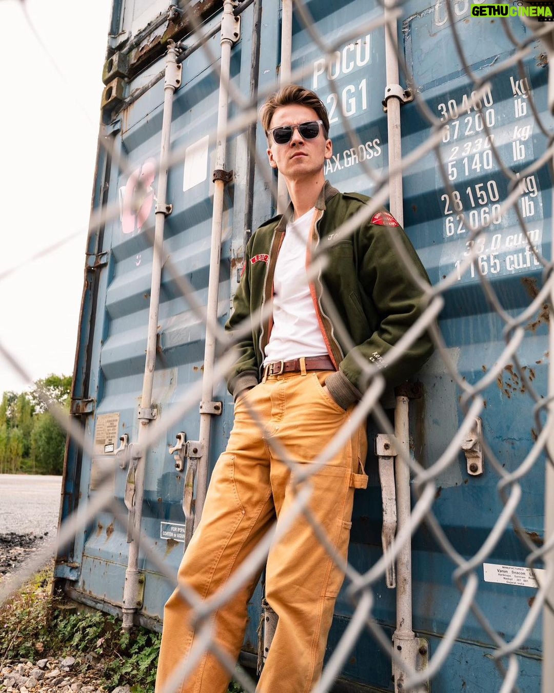 Joe Sugg Instagram - Highway to the danger zone/elstree studios car park. Side note.. I always thought the words to that song went “I went to the danger zone” until I just googled it to check and it’s HIGHWAY?! Wtf 😩 every day is a school day I guess. 📸 @gorka_marquez