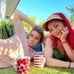 Joe Sugg Instagram - Valentine’s Day for us looks like 👀 39 degree heat ☀️ another quarantine ✅ extremely jet lagged ✈️ 🤗 yes we are in AUSTRALIA 🇦🇺 my heart is sooooo full right now ☺️🙏♥️♥️ happy Valentine’s Day every body I hope it’s been a special day for you all in your own special way xxx #australia