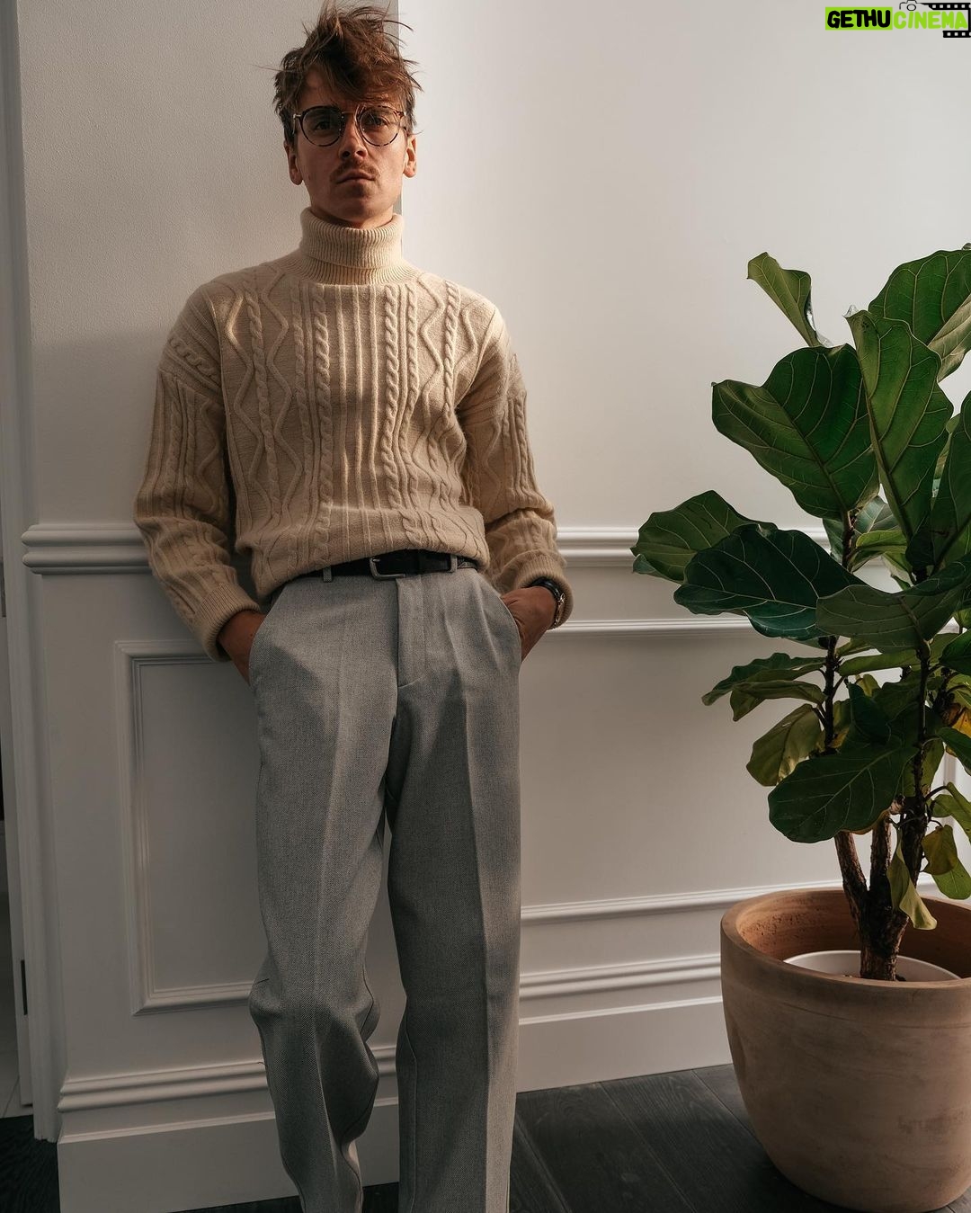 Joe Sugg Instagram - This was initially going to be a post about how much I like this jumper.. but instead I want to talk about this.. The Mo is a grow grow. I’m in my 5th year of raising money for @movember and thanks to some of you lot we’ve raised over 10k over those years which is absolutely incredible thank you so so much. This charity has always been important to me as someone who has had my own run ins with mental health and people close by suffer with it too, people close to me who have suffered from prostate cancer. And even young lads who I’ve known to be happy as Larry and always appear fine but unfortunately taken their own lives. Unfortunately this will most likely have crossed, or will cross your path too. You may also be reading this and be in your own dark place, If so please know that you’re not a burden to anyone and everyone would much rather you reach out to someone and have them be a support for you. I’ve put a link in my bio for my movember page. All donations appreciated but never expected. Thank you so much and look out and be there for each other 👍🏼❤️