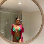 Joey Fisher Instagram - BRB on my holibobs