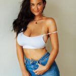 Joey Fisher Instagram - It’s @gavinglave’s birthday so I HAVE to post a shot by him, duh! I shall be seeing you very soon GG to create some more magic and to slip into a food coma 🤍 HAPPY BIRTHDAYYYYY! London, United Kingdom