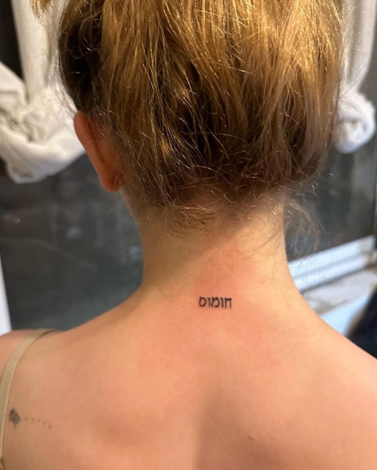 Joey King Instagram - Me?! Have the time of my life in Tel Aviv?!? Guilty. New favorite ink by the lovely @ronniwink Tel Aviv, Israel