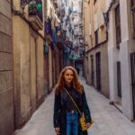 Joey King Instagram - This little Fartcelona went to Barcelona and saw lots of Artcelona and ate lots of… Hamcelona 🇪🇸