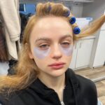 Joey King Instagram - Life lately!!!!! 🕺🏻❤️✡️🎾🍷🧣🌧️♟️🎥💙🥨💇🏼‍♀️