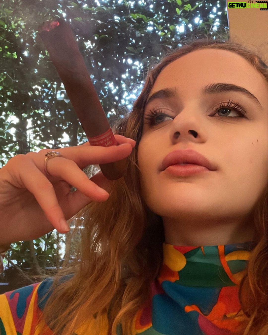 Joey King Instagram – If you don't try to take a hot selfie while smoking a  cigar I don't wanna hear from you