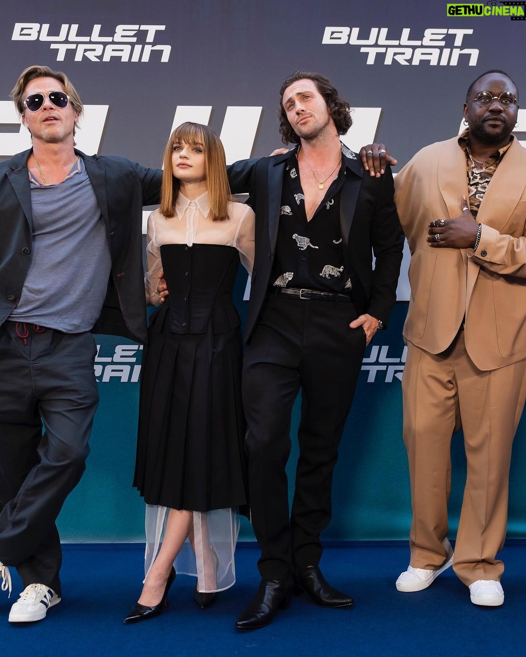 Joey King Instagram - Bullet Train Paris premiere🇫🇷 Idk man…moments like this stick with ya forever. What a fun group of people to do cool things with