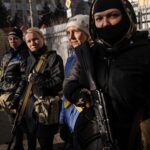 Joey King Instagram – I don’t have many words. But #istandwithukraine and I feel that so strongly in my heart. link in my bio for ways you can help.