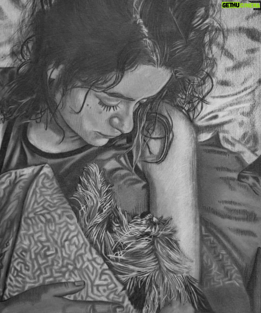 Joey King Instagram - This drawing of me and my sweet Angel by @toms_arts brought me to tears. It took him 49 hours to draw this beautiful/painful moment in time 💕