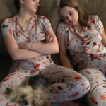 Joey King Instagram - HAPPY HAPPY BIRTHDAY @hunterking! No one makes me laugh more than you Hunter. With you as my big sister, there’s not much more I need in this life. I hit the lottery with my siblings. You’re the Wendy’s frosty to my French fries, you’re the deodorant to my intense workout, you’re the little fart that happens when you pee that makes your bladder feel 87% less full. This is all just my way of saying how important you are to me. I love you