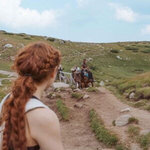 Joey King Instagram - I wish I could beautifully describe how happy I feel in these photos. But I’m no poet, I’m just happy. 🌲🐎🏔🇧🇬