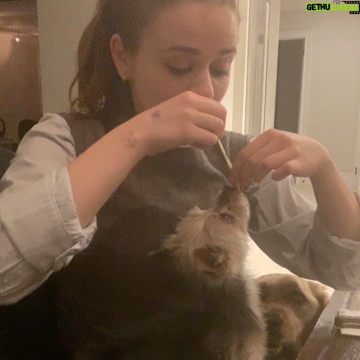 Joey King Instagram - Angel is legit the best. She’s so funny and she’s my BFF I’m so lucky.