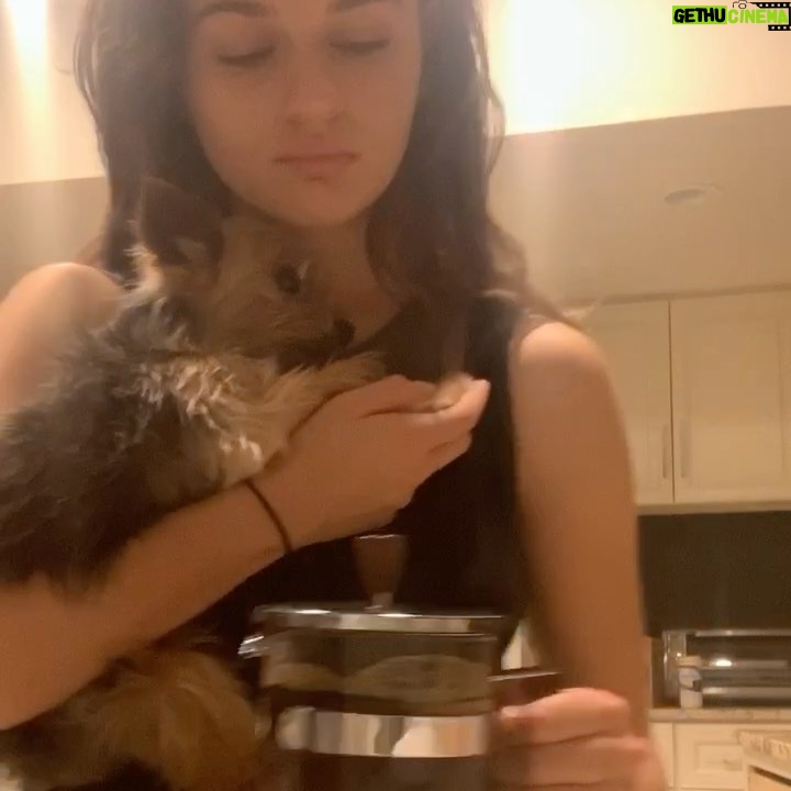 Joey King Instagram - Angel is legit the best. She’s so funny and she’s my BFF I’m so lucky.