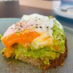 Joey King Instagram - Doing unnecessary things while awaiting election results, like making avocado mousse, piping it onto sourdough bread & loving every minute of it🥑🍞🍳