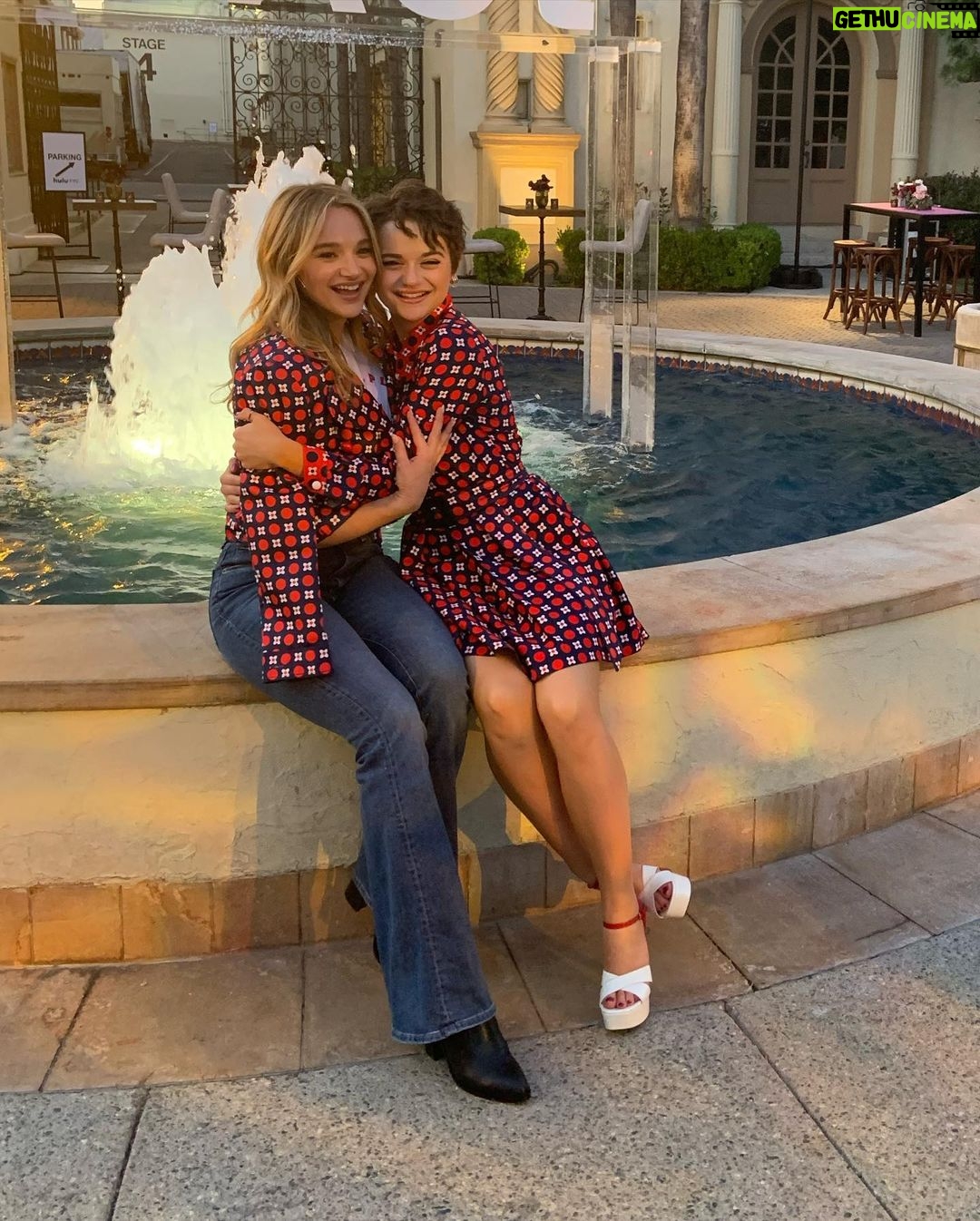 Joey King Instagram - Well it’s one of my absolute favorite days of the year. It’s @hunterking’s birthday. Hunter, you make me feel like the luckiest person in the world to be able to call you my sister. When we were kids, ALLLLL I wanted to do was hang out with you, wear matching outfits with you, eat the same things you ate, and just be around you at all times. Instead of doing what any normal person might do which is brush me off because I’m the “annoying younger sibling”, you didnt. Because you’re not normal. You’re extraordinary. Not only did you not brush me off, you made it your mission that we would be the best of friends the world ever saw, and I’m so thankful. You took my hand and showed me the world through your kind eyes and you did it with a smile on your face, and with a t-shirt on that had Snoopy on the front to match the exact one I was wearing because you knew how happy that made me. As we grew up we never stopped loving the same things and loving to be around one another. You continue to show me the world through your kind and loving eyes and I’m so happy that I get to see it that way. I love you SO much and I love how our laughs sync up when we find something outrageously funny. ♥️ happy #27 thank you for being my bestie