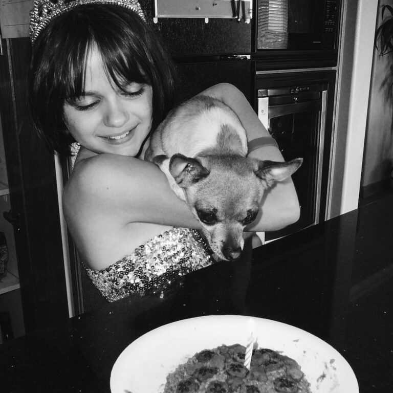 Joey King Instagram - I had to say goodbye to my little man today. Charlie was my goofy sidekick for 15 and a half years and I’m so thankful for it. I love you Charlie forever and ever. I’ll miss you and your warm cuddles always.