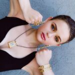 Joey King Instagram - S/Magazine cover shoot, shot on Zoom. Feeling like the female joker in the first pic, 2nd pic is how I like to think I present myself but....let’s be real, 3rd pic is the cover shot I had to share with some diva named Angel, last shot...I sneezed and then my whole face broke apart so that’s what I look like now