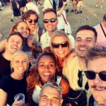 Johannes Nymark Instagram - Total lykkedag på @roskildefestival i går. Perfekt vejr og de dejligste venner, hvor flere af dem selvfølgelig lige optrådte på de to største scener. Jeg elsker, når jeg oprigtigt bliver stolt af mennesker, jeg kender 🧡 @idacorr @nicolaiachton @clarasofiedk. Jeg skal helt sikker på Roskilde igen næste år. TAK. Roskilde Festival