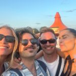 Johannes Nymark Instagram - Total lykkedag på @roskildefestival i går. Perfekt vejr og de dejligste venner, hvor flere af dem selvfølgelig lige optrådte på de to største scener. Jeg elsker, når jeg oprigtigt bliver stolt af mennesker, jeg kender 🧡 @idacorr @nicolaiachton @clarasofiedk. Jeg skal helt sikker på Roskilde igen næste år. TAK. Roskilde Festival