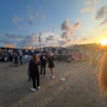 Johannes Nymark Instagram - Total lykkedag på @roskildefestival i går. Perfekt vejr og de dejligste venner, hvor flere af dem selvfølgelig lige optrådte på de to største scener. Jeg elsker, når jeg oprigtigt bliver stolt af mennesker, jeg kender 🧡 @idacorr @nicolaiachton @clarasofiedk. Jeg skal helt sikker på Roskilde igen næste år. TAK. Roskilde Festival