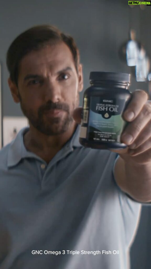 John Abraham Instagram - Try GNC Triple Strength Fish Oil, enriched with 3X EPA & DHA Omegas and formulated with a multi-step purification process that never compromises your heart health! 💪❤️ I trust GNC’s Triple Strength Fish Oil because it’s trusted by millions of hearts. ❤️ Get it on their website now at www.guardian.in. #GNC #LiveWell #GNCIndia #FishOil #HeartHealth