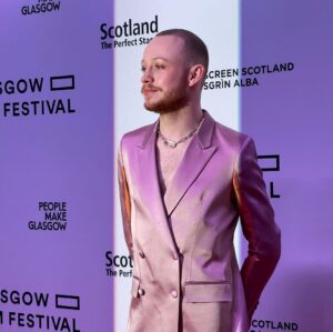 John Bell Instagram - Are you all ready for @outlander_starz returning to your screens this Sunday!?

Thank-you so much @starzplayuk @glasgowfilmfest for organising a fabulous ✨ screening. So fun to share this with my cast, friends and the amazing fans who came along.

💞👔 @eachxother 
💄💅 @anacruzmakeup