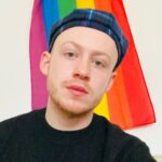 John Bell Instagram - Happy Friday everybody! An exceptional week, and so much I wish I could share... stay tuned. ❤️🧡💛💚💙💜 Glasgow, United Kingdom