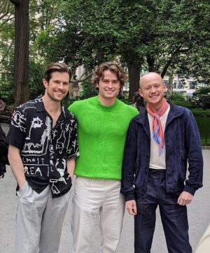 John Bell Instagram - Press day DONE ✅ @outlander_starz 

Couldn’t have done it without my boys @charles_vandervaart & @mrdavidberry