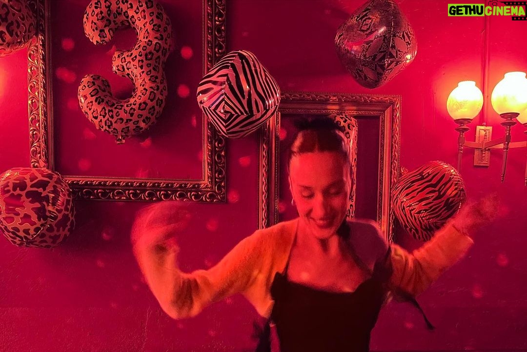 John Bell Instagram - barna birthday balloons & babies Barcelona, Spain