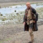 John Bell Instagram - Oh y’all wanted a season 7 part 1 behind the scenes Young Ian edition photo dump??? 😱 Well let me see what I can find… 🤔 (Swipe for beardy Ian) 🐺🏹