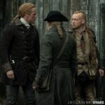 John Bell Instagram - Nock your arrows… 🏹 IT’S TIME!!! The drought is officially over 😩 @outlander_starz S7 E1 is here! Watch the #Outlander Season 7 premiere now on the STARZ App in the US and LIONSGATE+ in the UK.  #Outlander @starz @lionsgateplusuk