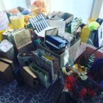 John Cho Instagram - My dear Korean fans: I am finally going through all your gifts and I am so moved by your thoughtfulness and generosity. Thousands of thank yous. See you next time! 팬 여러분이 주신 선물들을 하나씩 열어보면서 정말 감동 받았어요. 감사합니다! 곧 또 만나요!